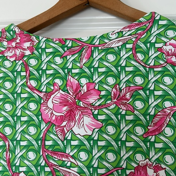 Barbara Gerwit Trellis & Lillies Print V-Neck Dress Small w MEASUREMENTS! - Picture 8 of 10